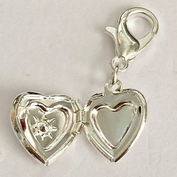 Vintage Silver Red Heart Locket Pendant Charm Victorian Photo Picture Plated - Picture 5 of 7